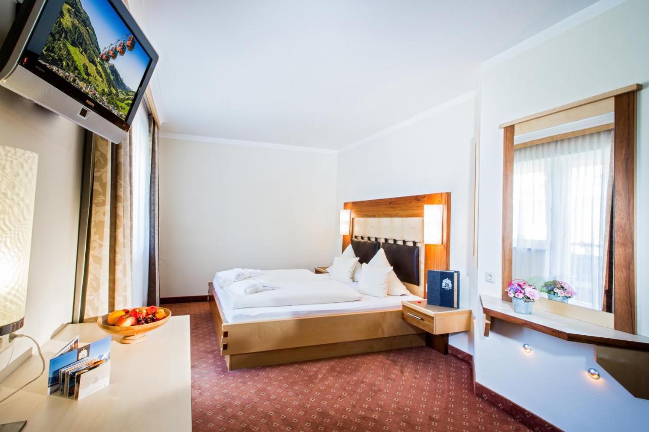 Hotel Hasenauer 4 Sterne Superior Saalbach-Hinterglemm Eksteriør bilde