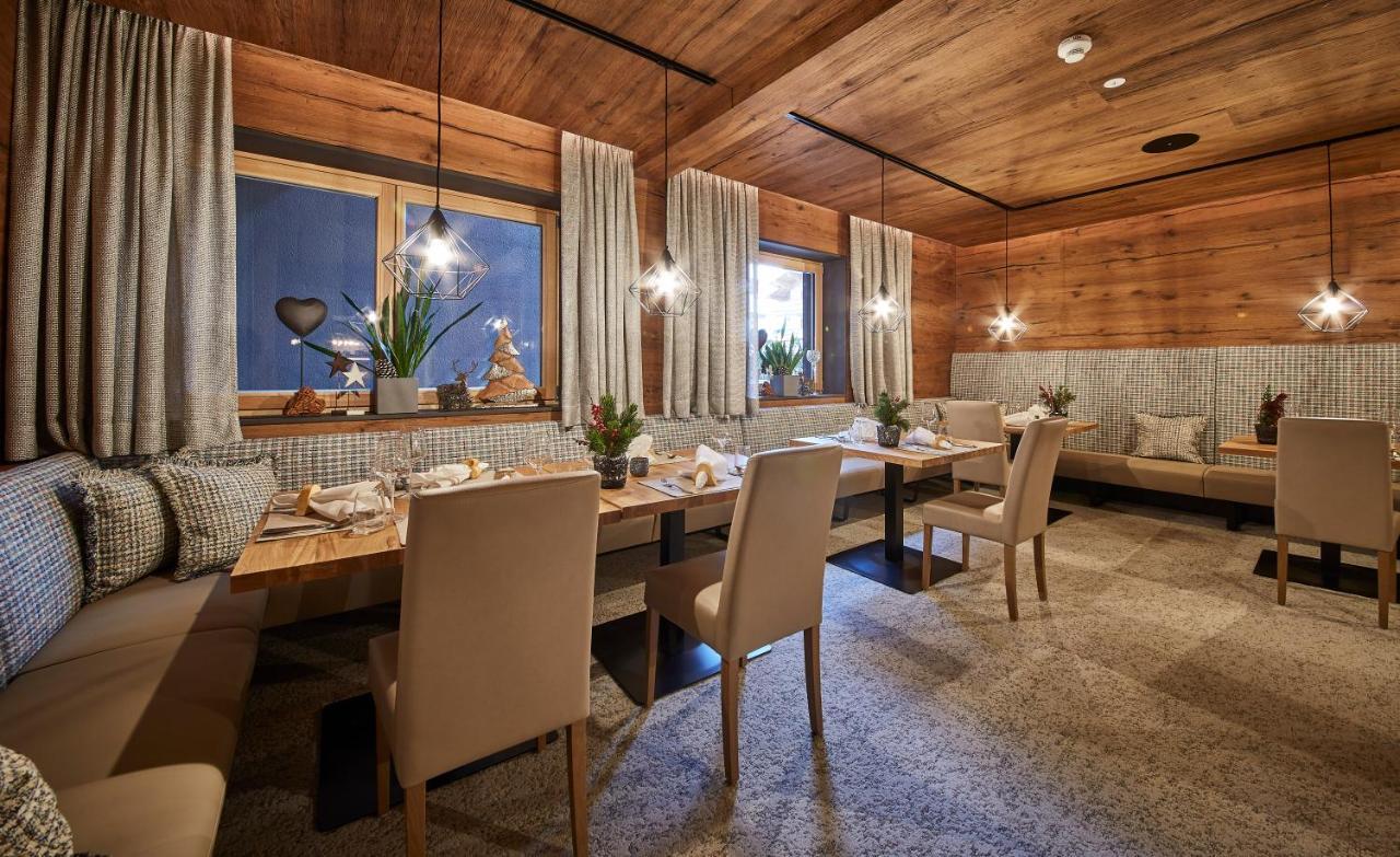Hotel Hasenauer 4 Sterne Superior Saalbach-Hinterglemm Eksteriør bilde