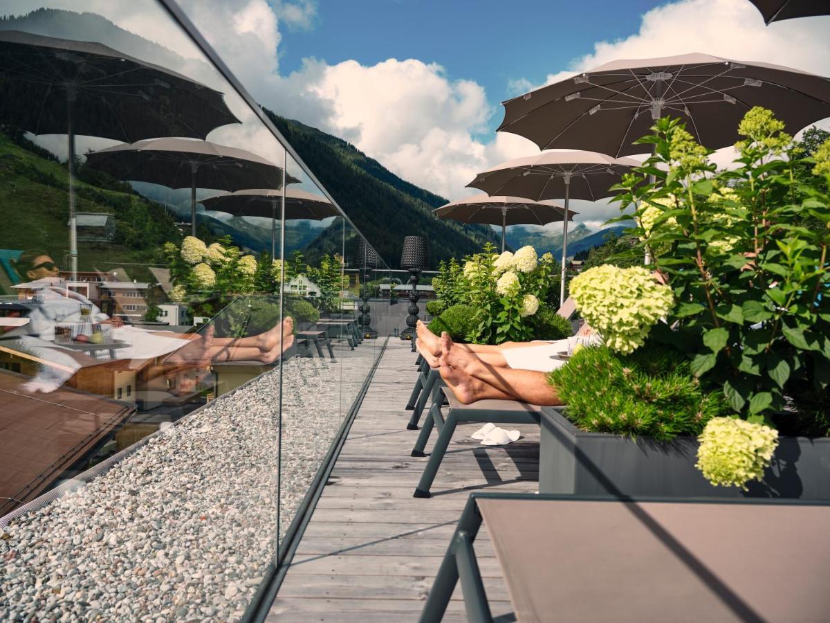 Hotel Hasenauer 4 Sterne Superior Saalbach-Hinterglemm Eksteriør bilde