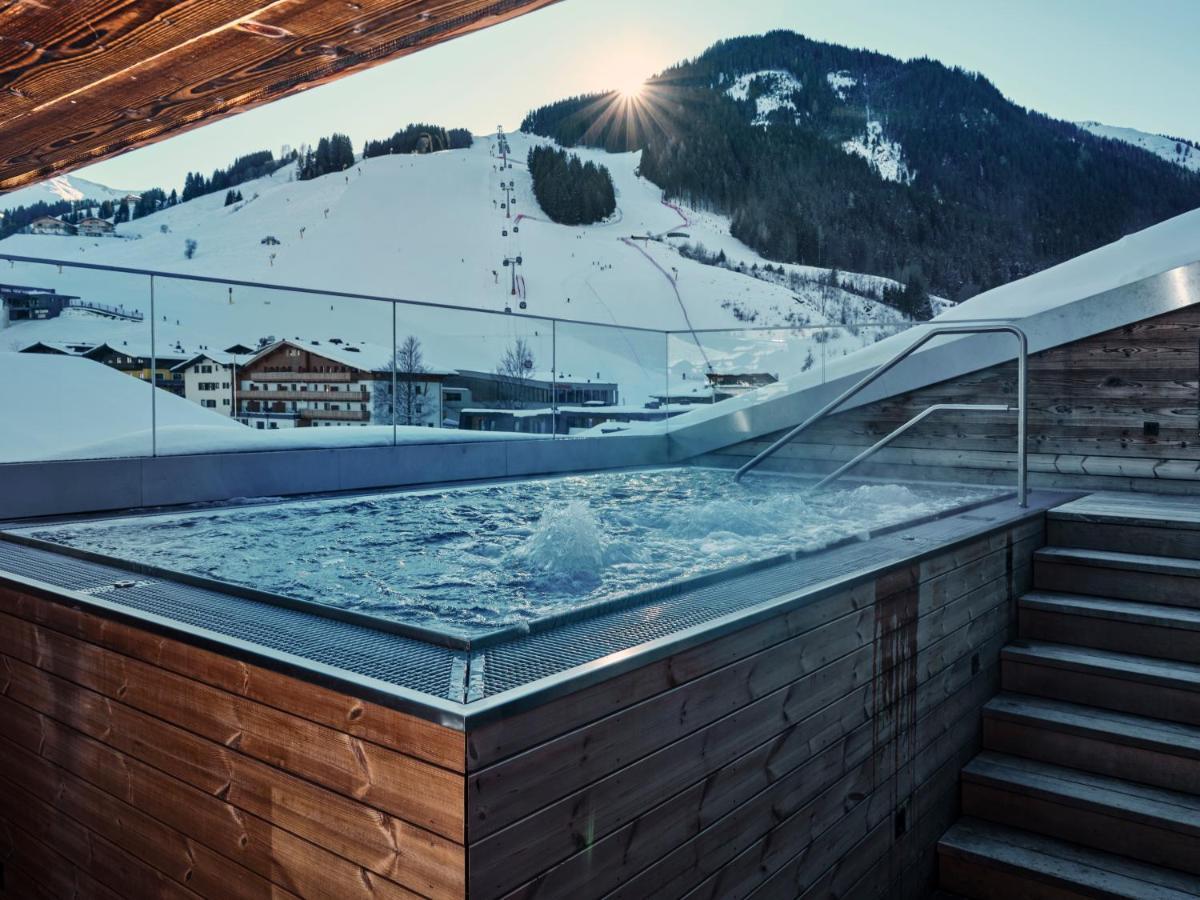Hotel Hasenauer 4 Sterne Superior Saalbach-Hinterglemm Eksteriør bilde